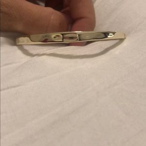 NWOT KENDRA SCOTT ZORTE GOLD BANGLE